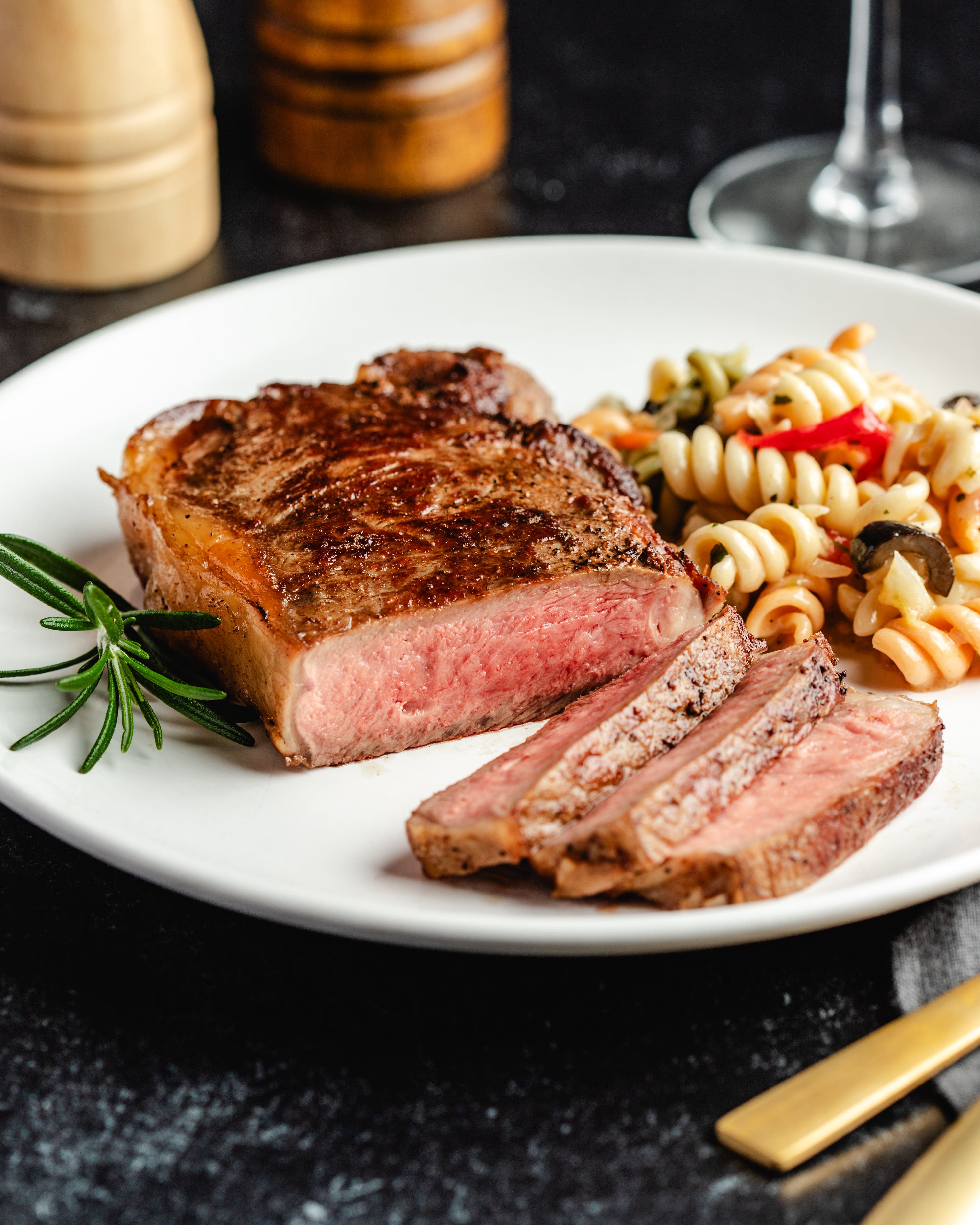 How To Cook New York Strip Steak Boneless